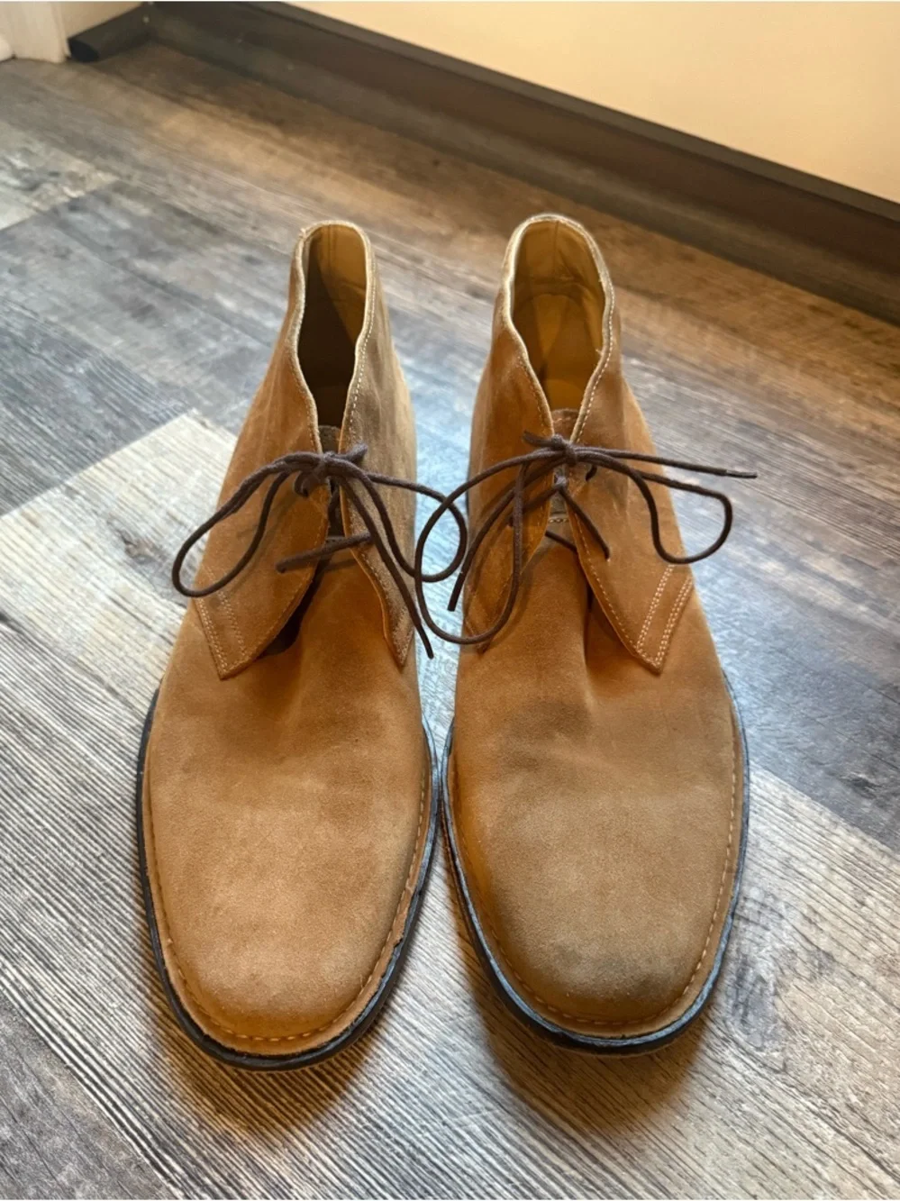 Banana Republic Suede Chukka Boots – Tan Brown | Size 10.5